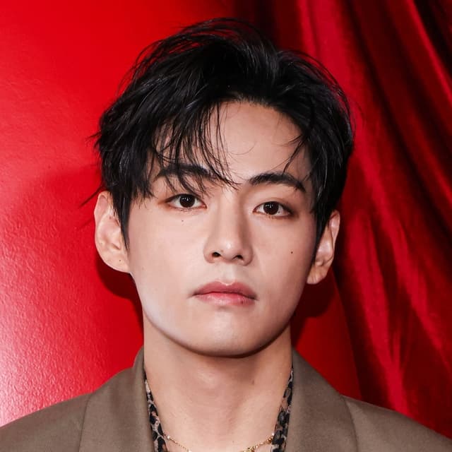 BTSテテ(V)はハゲてる？2026年最新の髪型・ファッション・音楽活動から徹底検証！