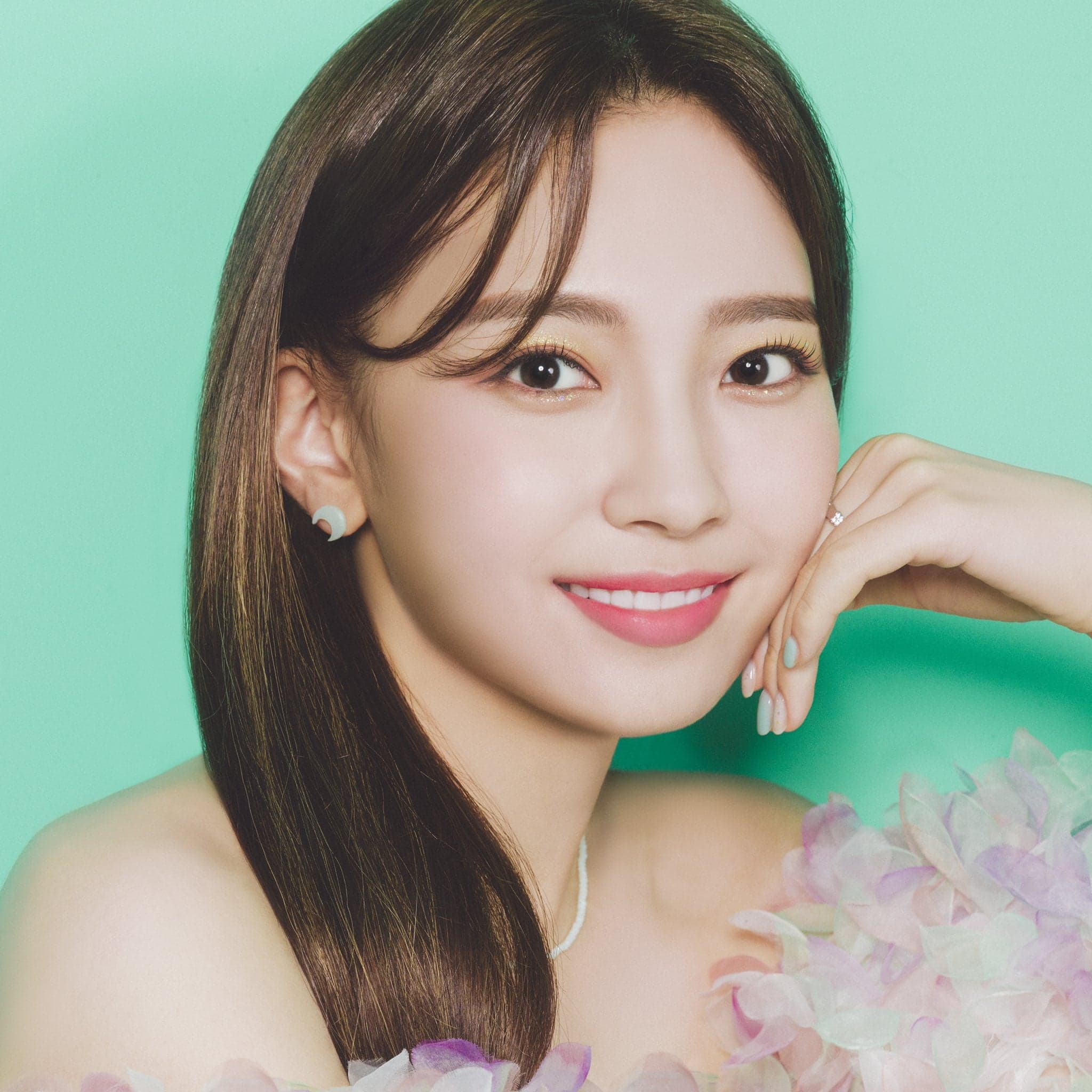 NiziUマユカは顔変わった？2026年最新！昔の姿を画像で徹底比較！美しさの秘訣とは